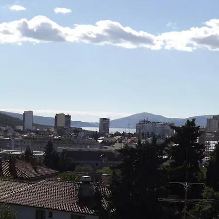 Apartment 12 Split